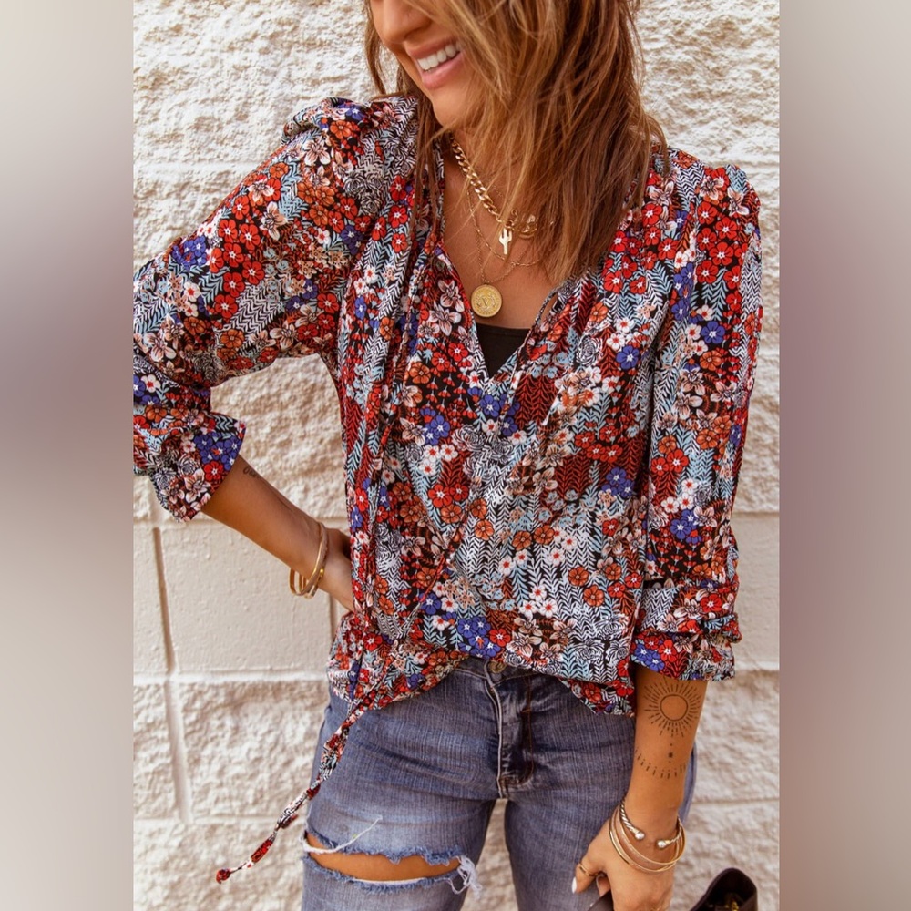 4/$25 Bundle Item Unbranded Floral Long Sleeve Top M/L